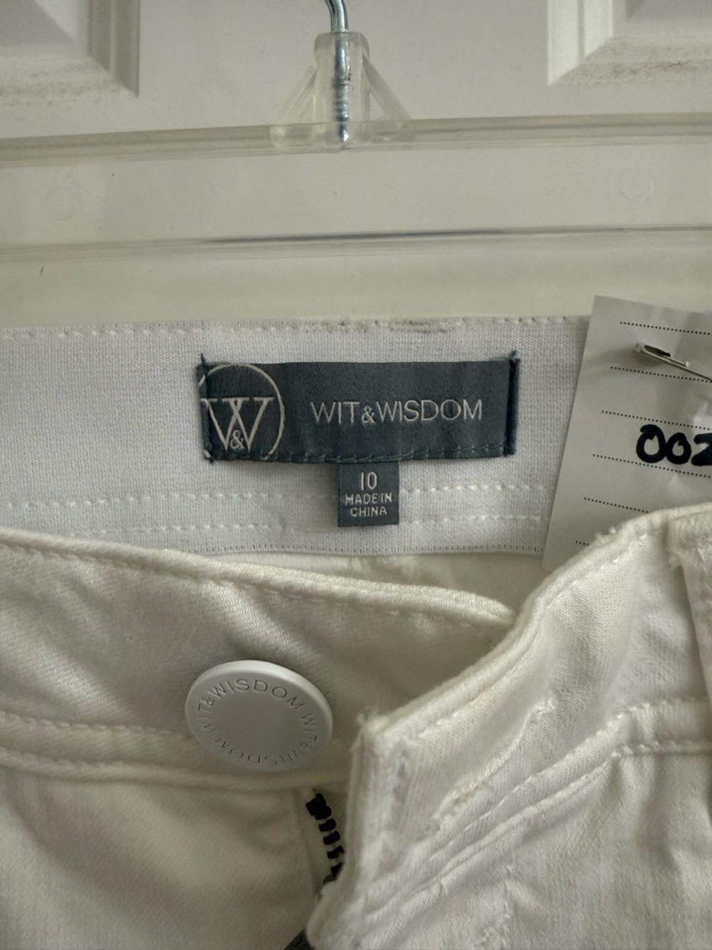 Wit & Wisdom White Flare Jeans - Picture 3 of 4
